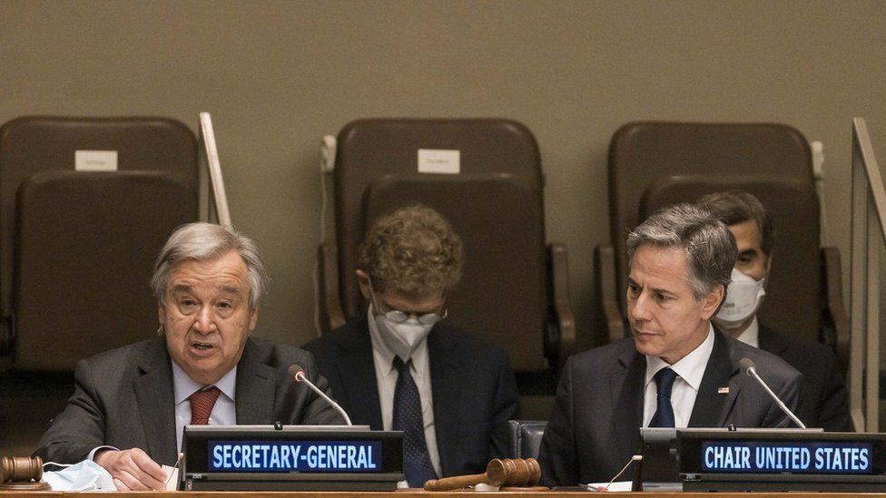 United Nations Secretary-General Antonio Guterres (L) speaks as United States Secretary of State Anthony Blinken