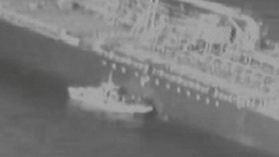 US military footage of Iran Revolutionary Guard removing a mine from the Kokuka Courageous Tanker