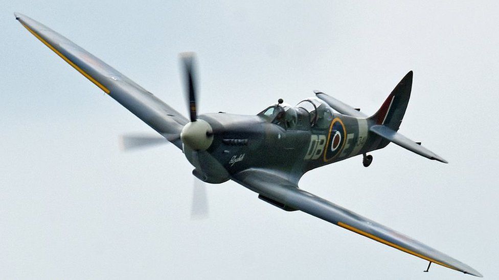 Spitfire flying at Duxford