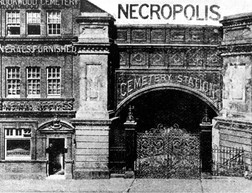 The original Necropolis station