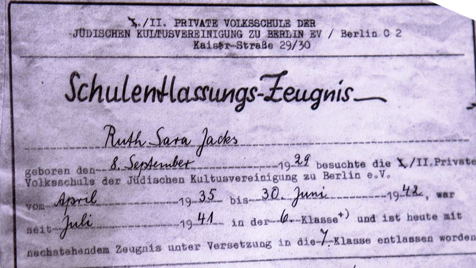 Document with the name "Sara" added to Ruth's name