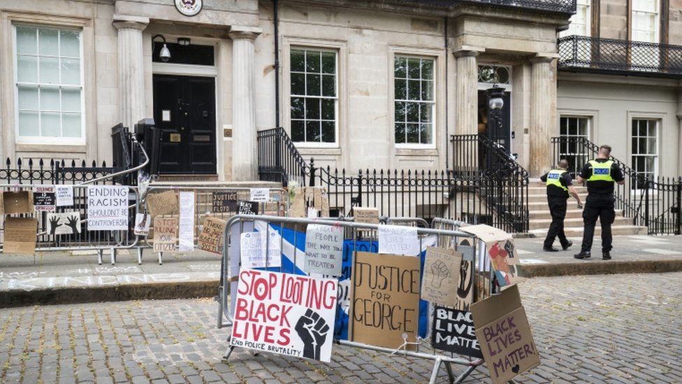 banners outside Edinburgh consulate
