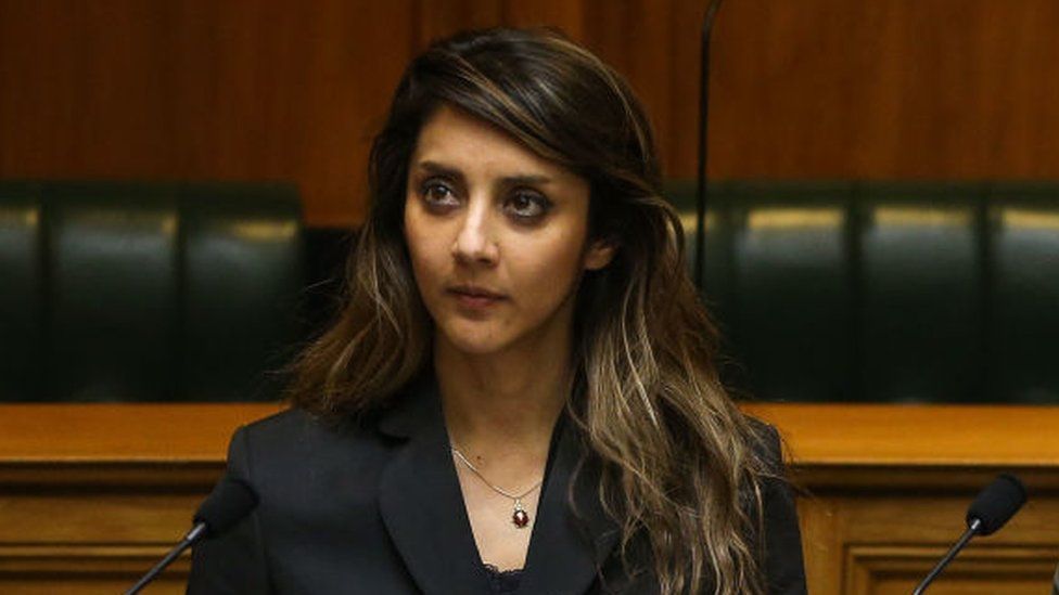 Golriz Ghahraman: New Zealand MP resigns following shoplifting allegations