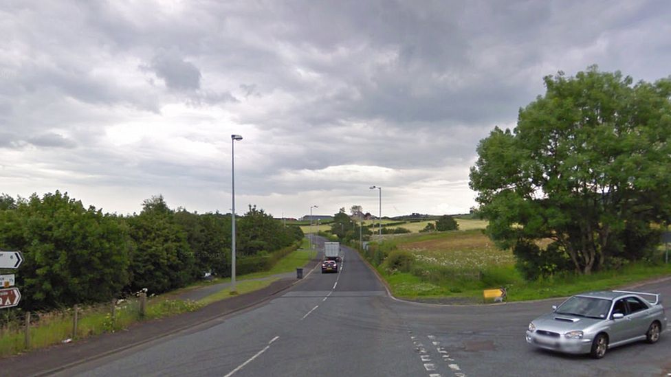 Biker seriously hurt in A698 crash between Hawick and Denholm BBC News