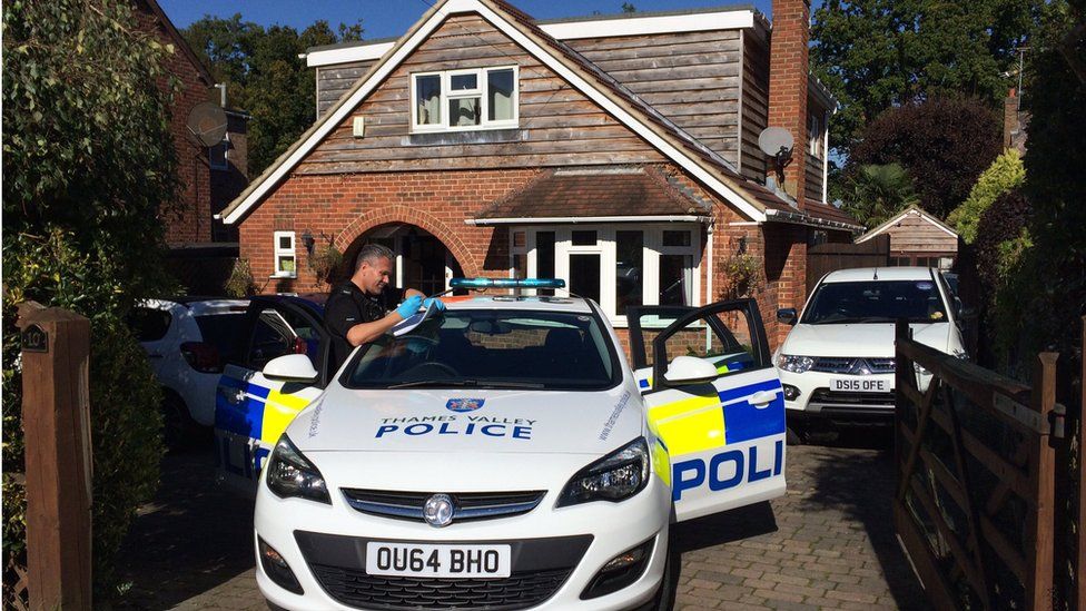 Man arrested in Crowthorne after woman's body found BBC News