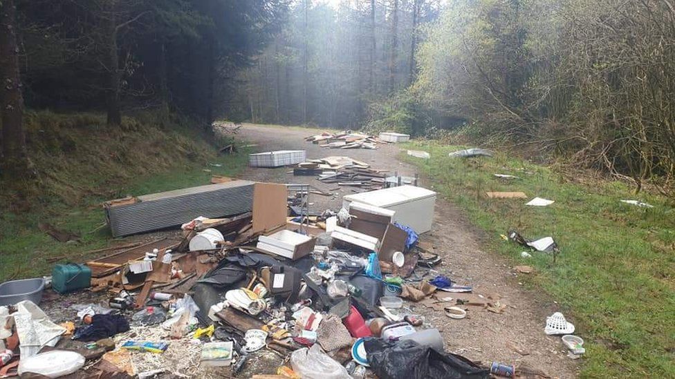 Fly Tipping Blaenau Gwent S No Fines Despite Complaints Rise BBC News    116943009 Flytippin 