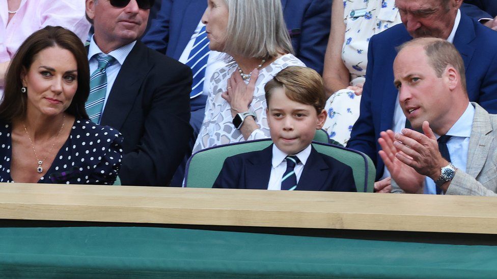 New photo of Prince George as he turns nine - BBC Newsround