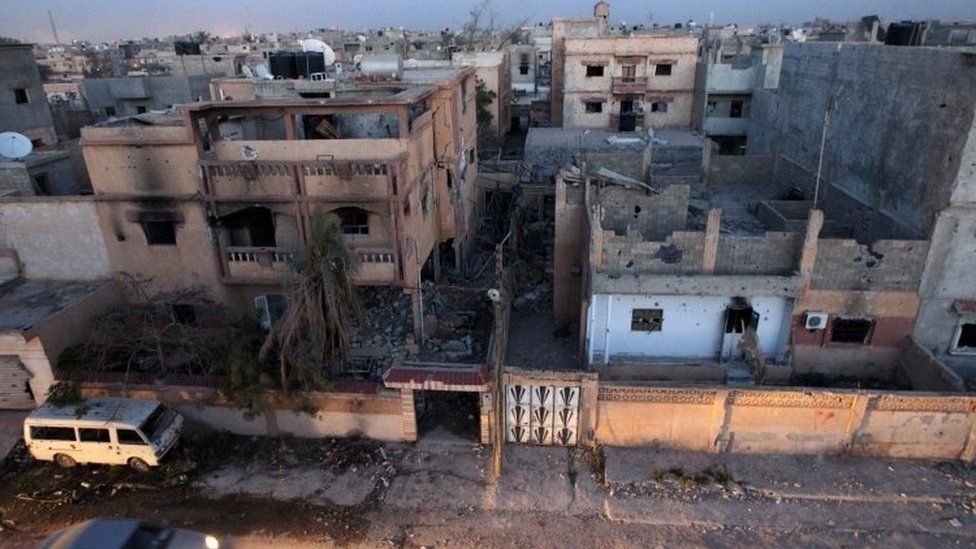 War-damaged buildings in the centre of the eastern coastal city of Benghazi (27 February 2016)