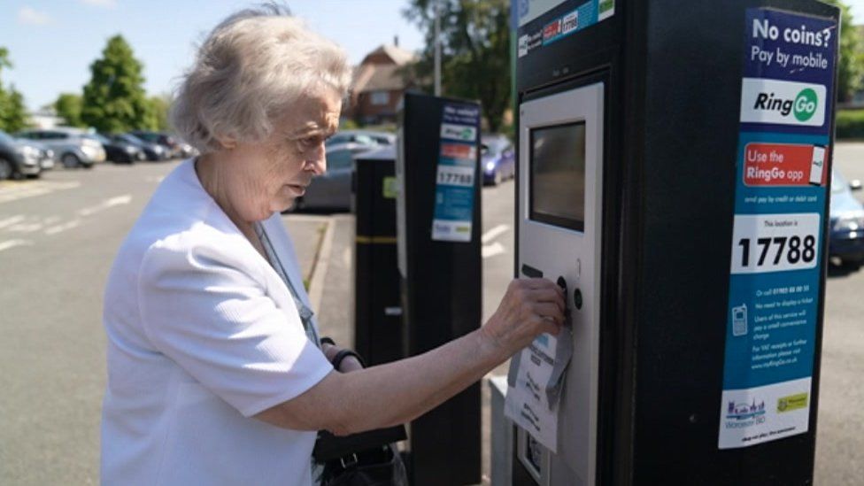 Driver Jane Mowat tries to pay for parking at Tallow Hill car park in Worcester