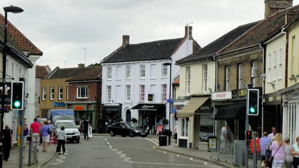 Candidates for the North Norfolk constituency give their views - BBC News