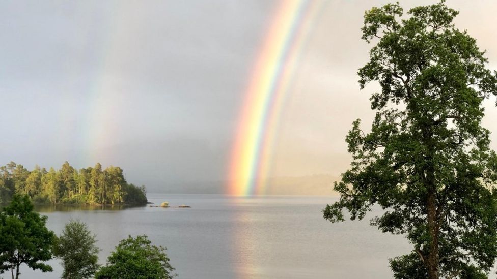 'Incredibly rare rainbow' photographed in Highlands BBC News