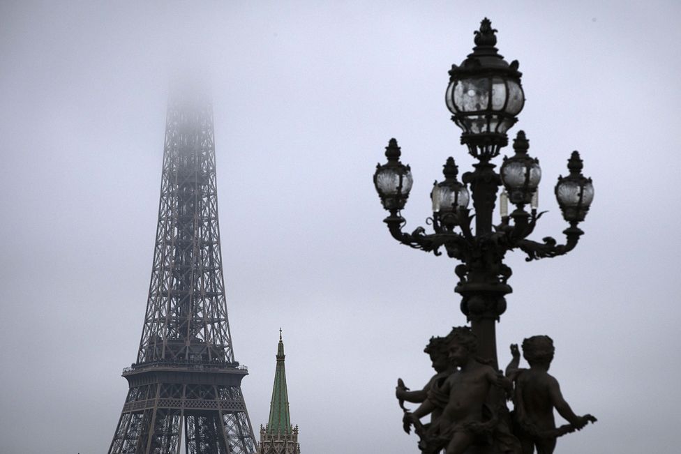 Paris in smog