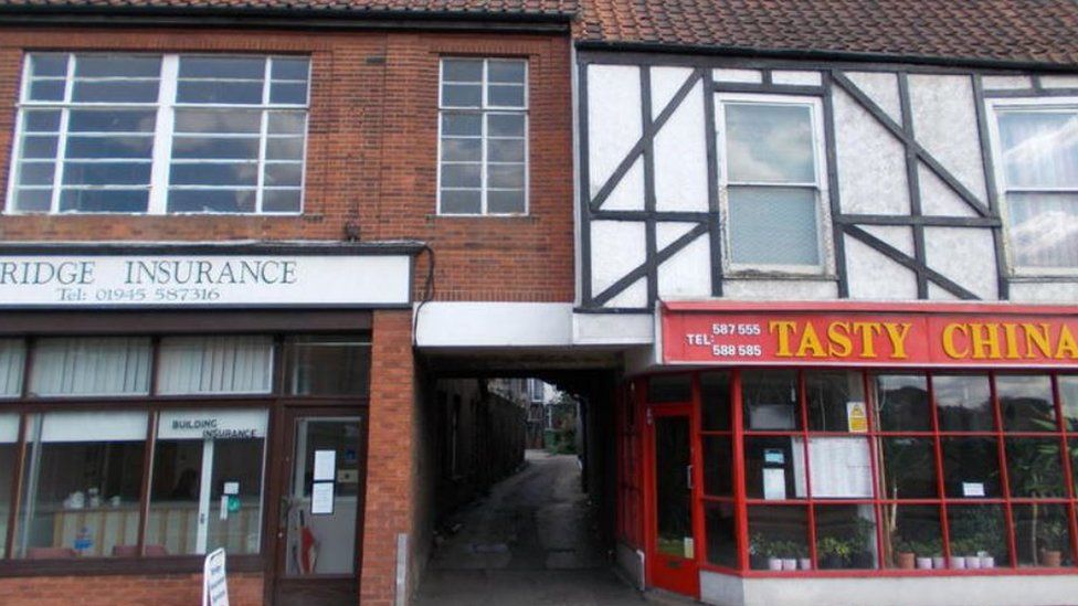 Inaccessible firstfloor Wisbech property for sale for £100 BBC News