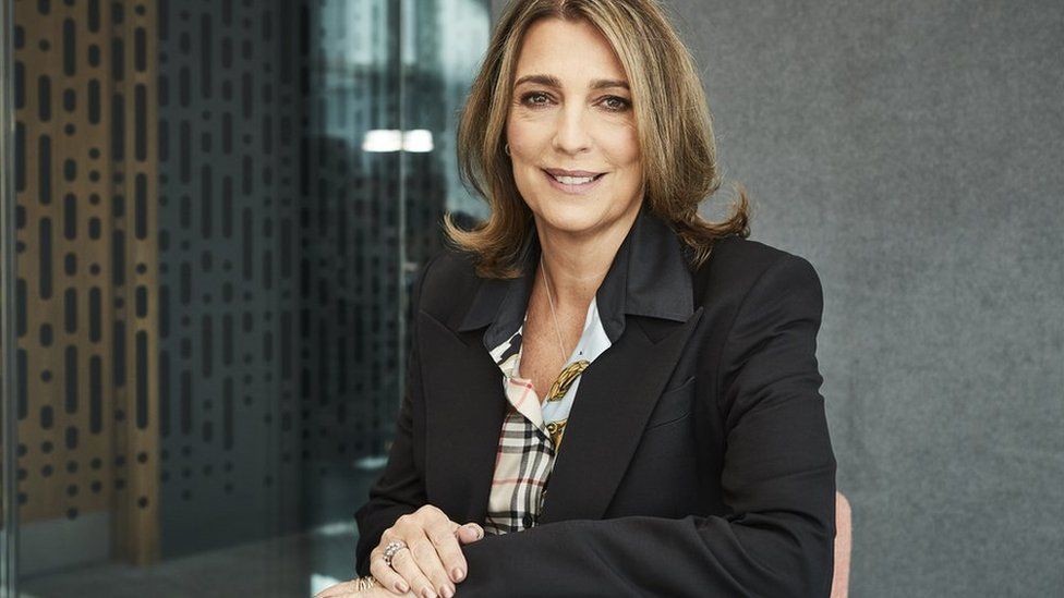 Дама Кэролайн МакКолл покинула Easyjet, чтобы присоединиться к ITV в качестве исполнительного директора
