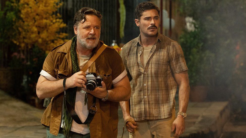 Russell Crowe and Zac Efron in The Greatest Beer Run Ever