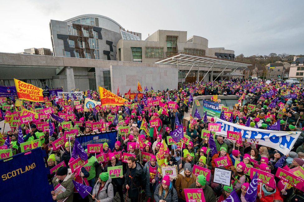 Teachers protest outside of the Scottish parliament