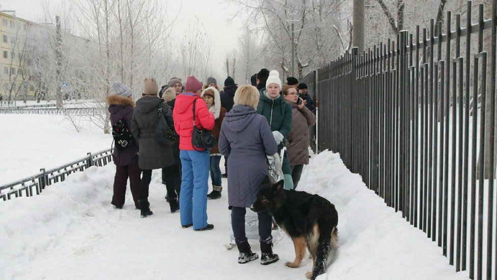 Pupils outside school gates in Perm, 15 Jan 18