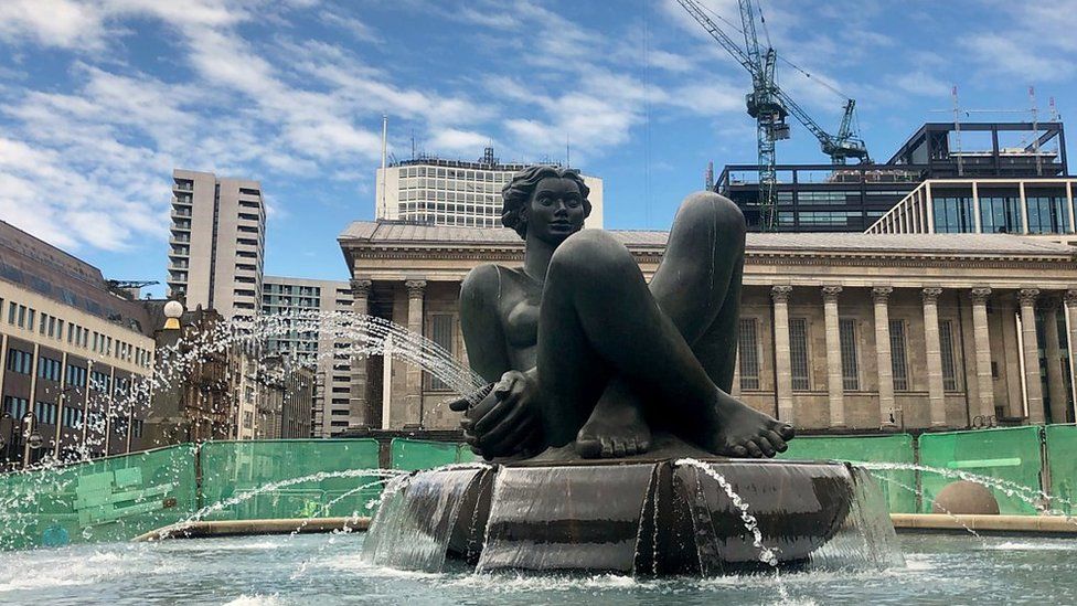 The River in Victoria Square