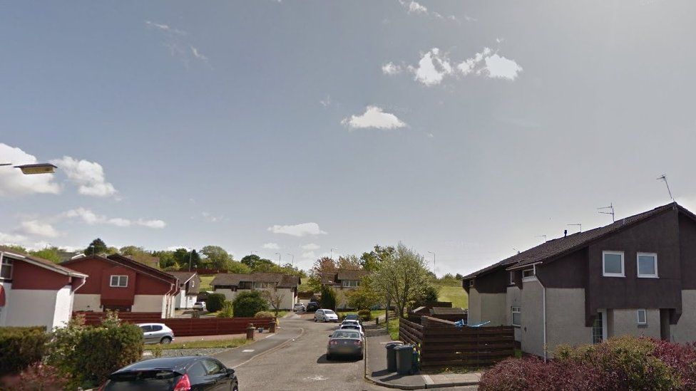 Man injured in Erskine 'targeted attack' BBC News