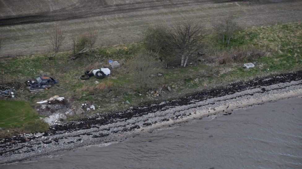 litter on Cromarty Firth coast