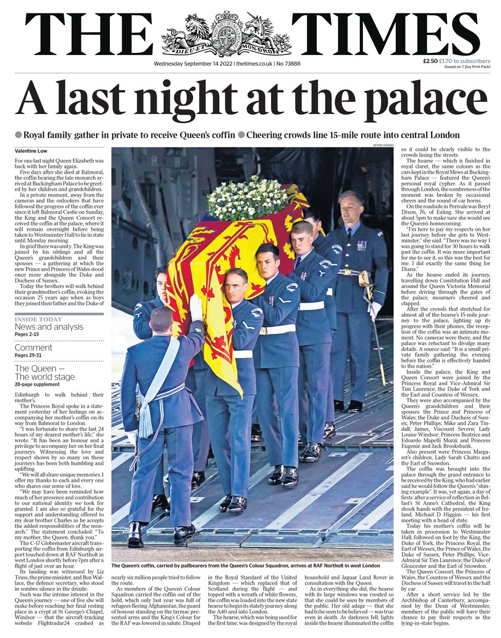 The Times jornais britânicos morte rainha Elizabeth cortejo Londres Reino Unido 