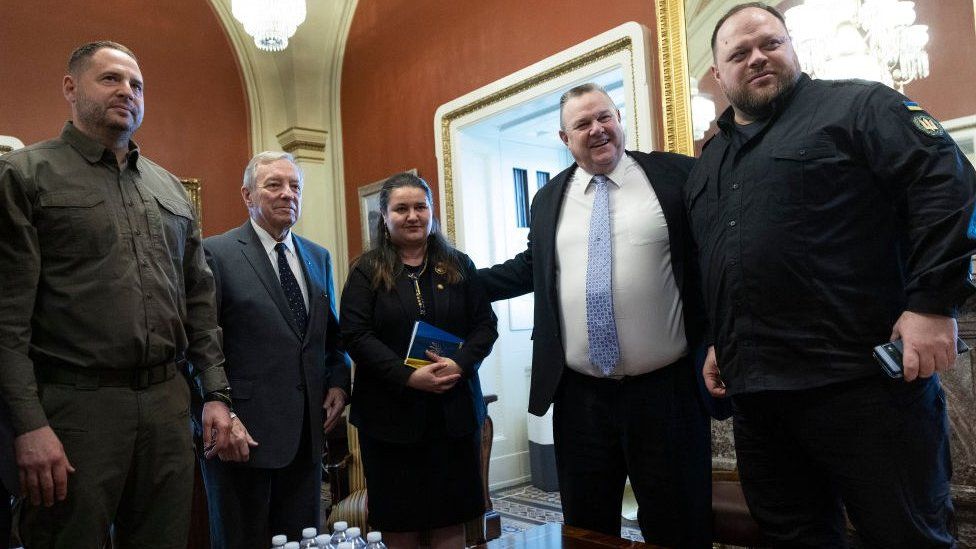 Ukrainian officials meet with Senate Democrats