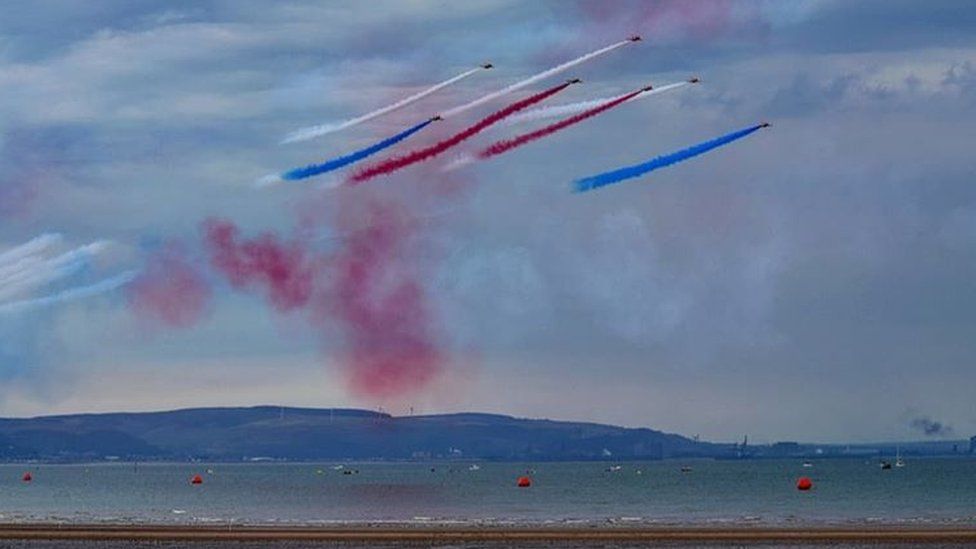 The Red Arrows over a Swansea beach