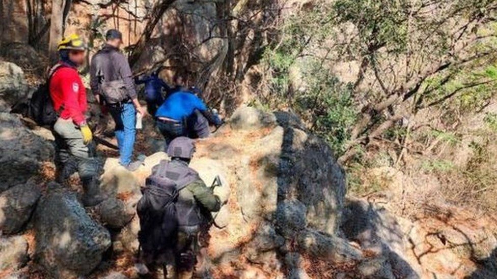 Власти северной Мексики обнаружили около 50 мешков с человеческими останками на окраине Гвадалахары.