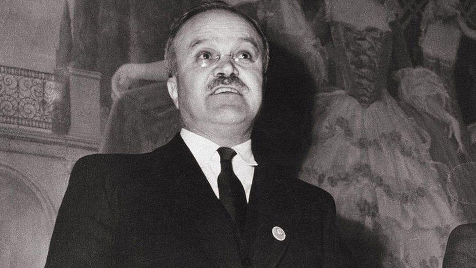 Молотов