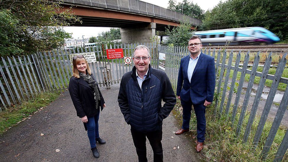 L-R) Cllr Elizabeth Scott, Durham County Council's Cabinet member for economy and partnerships, Sedgefield MP Paul Howell, and Craig MacLennan, the council's transport and infrastructure projects manager