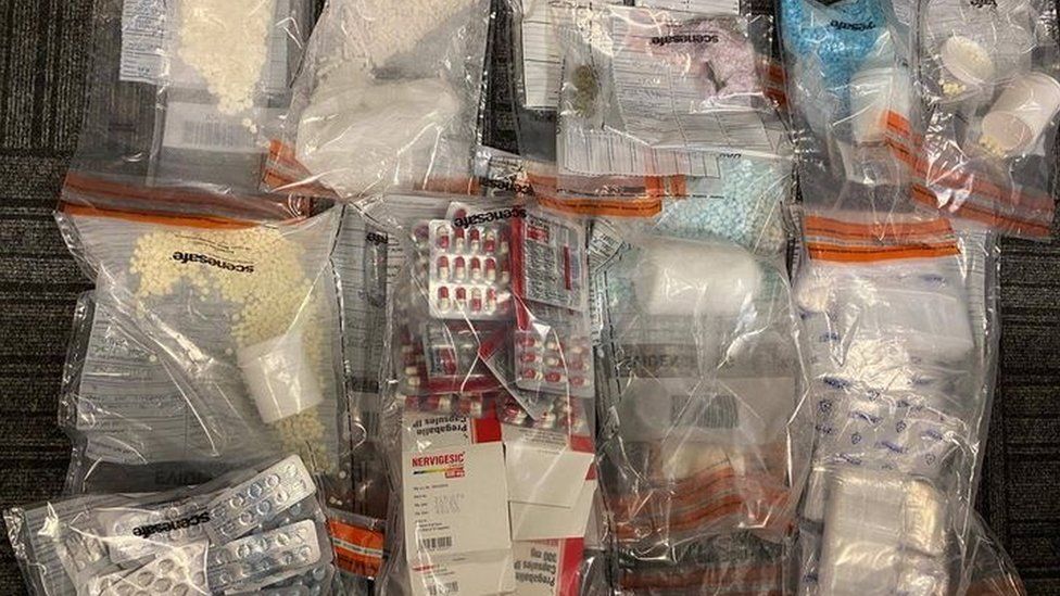 South Belfast: Man Arrested After Drugs Worth More Than £10k Seized ...