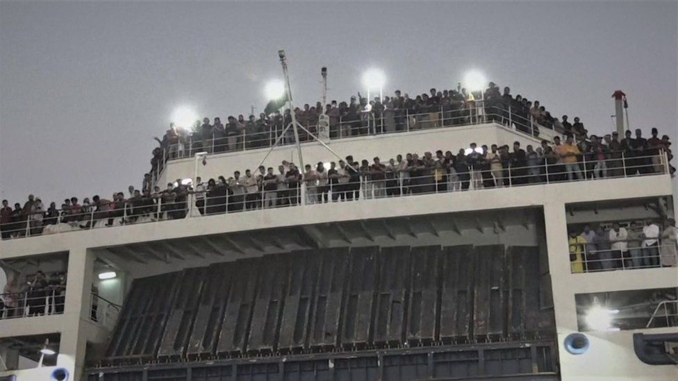 Hundreds of people evacuated from Sudan arrive in Saudi Arabia by boat