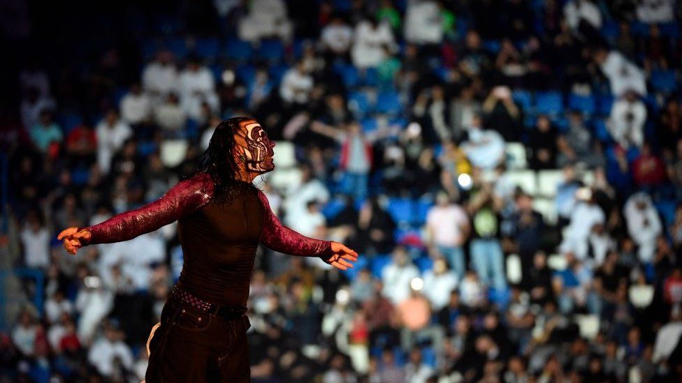 Jeff Hardy and a wrestling crowd