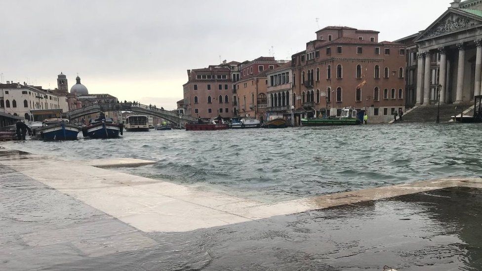 Grand Canal, 15 Nov 19 (pic by Jenny Hill)