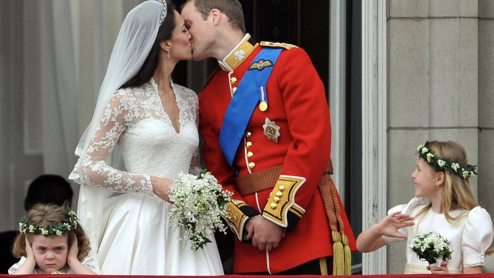 The Duke and Duchess of Cambridge kiss