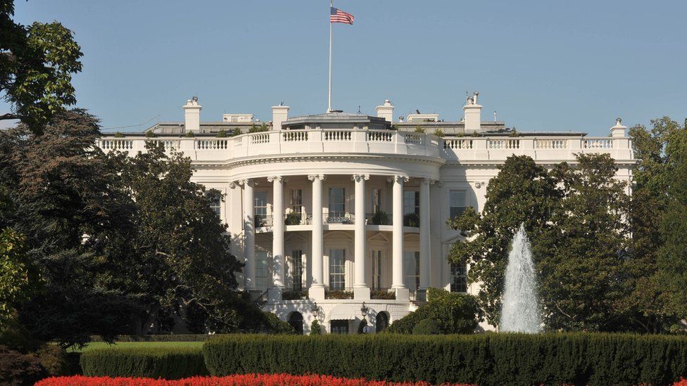 General view (GV) of the exterior of The White House in Washington D.C, 2008