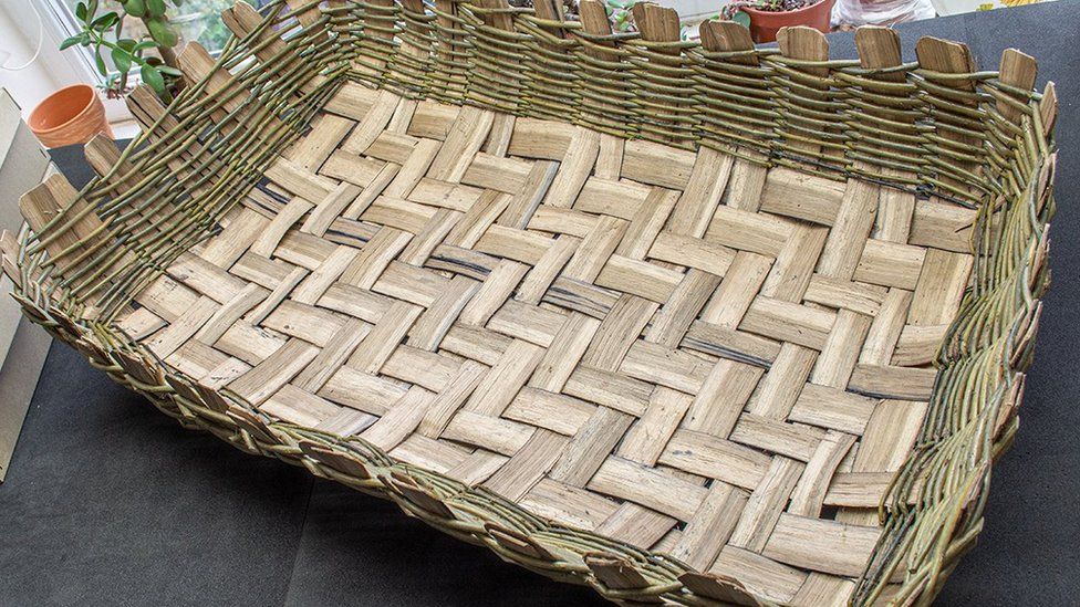 Reconstruction of a Roman basket