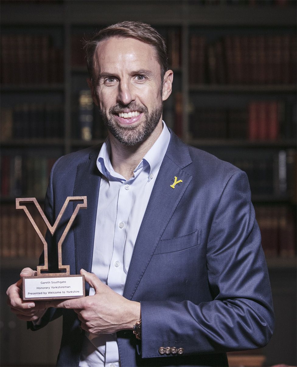 Gareth Southgate with award