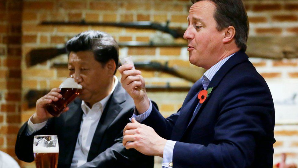 Mr Cameron and Mr Xi visited a pub near the PM's Chequers retreat on Thursday evening