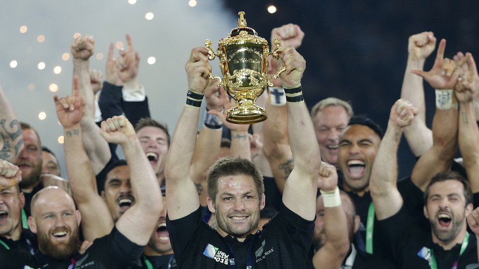 New Zealand captain Richie McCaw retires - BBC Newsround