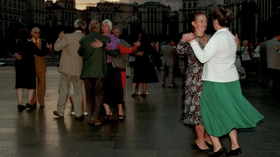 Київ 90-х: британський фотограф видасть книгу із унікальними фотознімками столиці