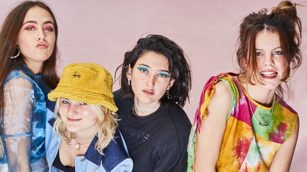 Hinds: The band who answered The Strokes' last-minute call - BBC News