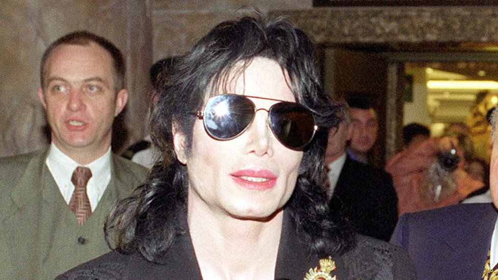 Michael Jackson in 1999