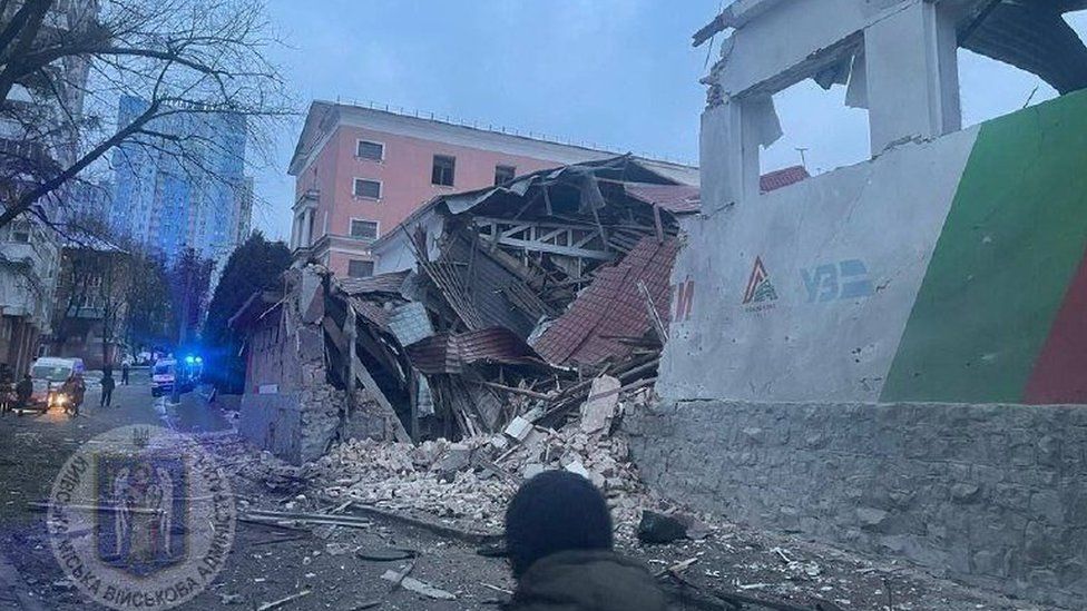 В Киев бяха ударени два жилищни блока