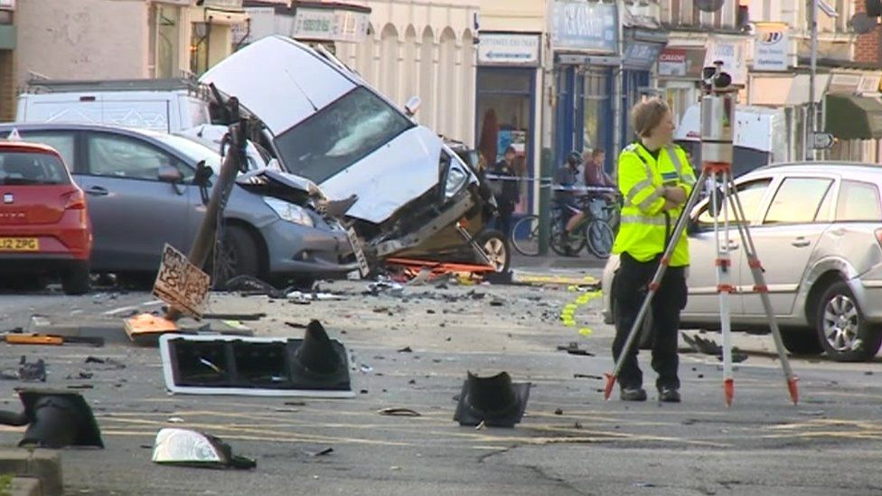 Lorry driver in court over Southborough 13vehicle crash BBC News