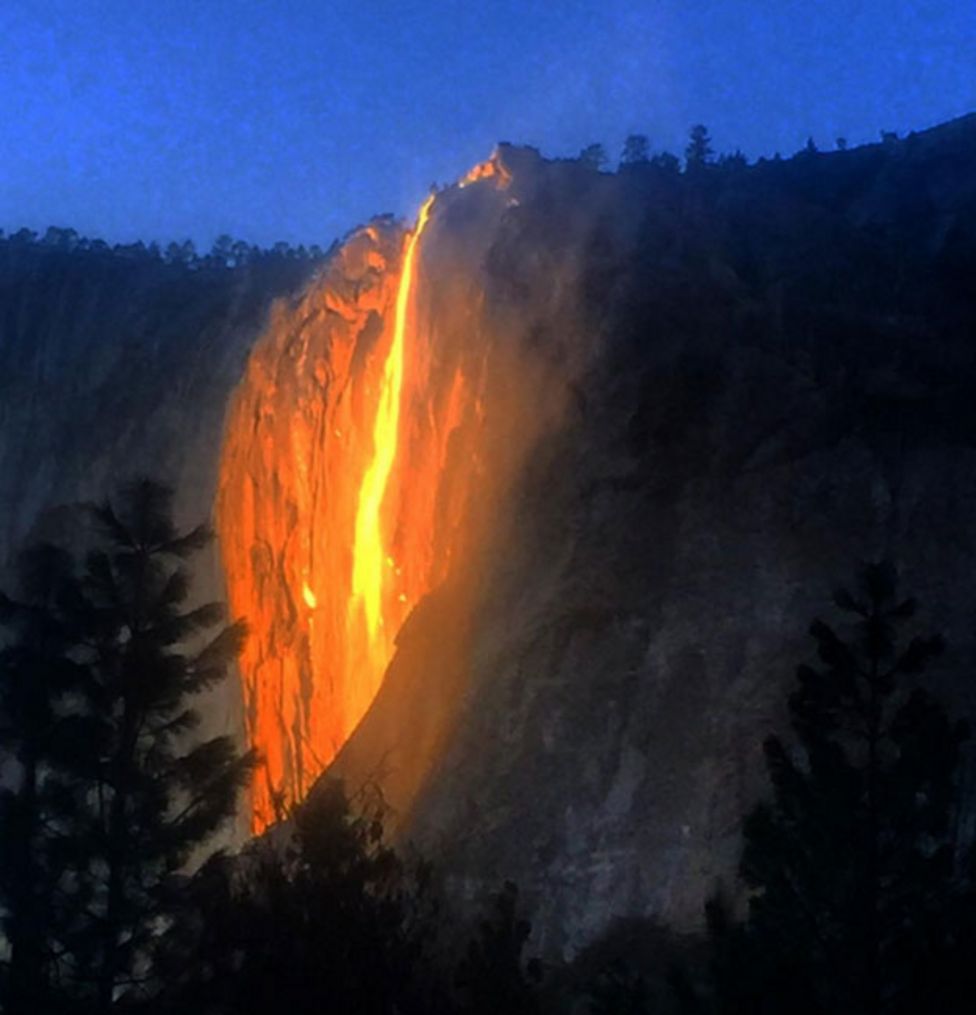 Yosemite 'firefall' has hikers transfixed BBC News
