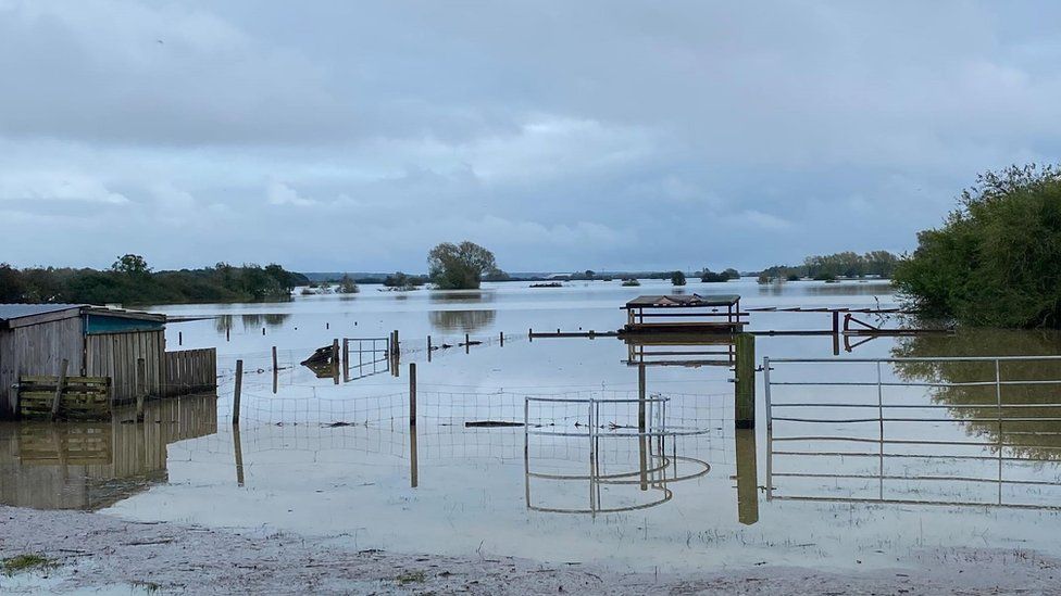 Flooded farm in Fiskerton