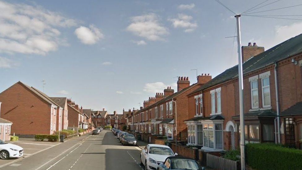 'Hungry dog' starts Loughborough fire by turning hob on BBC News