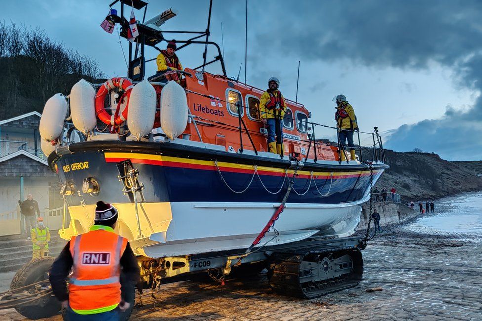 Rnli Lifeboat Leaves Filey Station For Last Time Bbc News