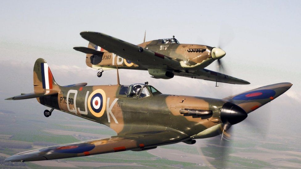 Spitfire alongside a Hurricane